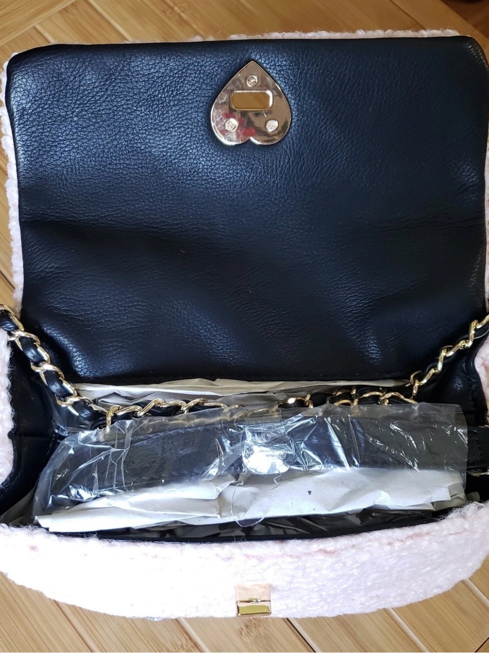 NWT BETSEY JOHNSON Adorable Flap XBody Curly Gurl Blush Purse - Picture 9 of 13